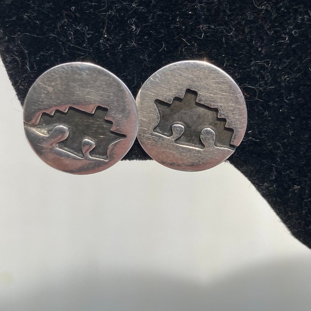 Small sterling silver abstract design button earrings